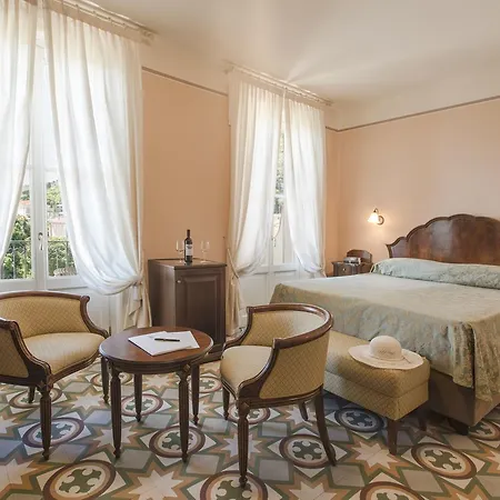 Hotel Gardenia Al 3*
